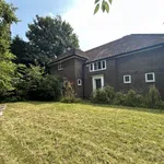 Rent 4 bedroom house in East Staffordshire