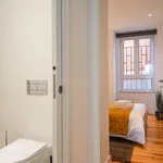 Rent 2 bedroom apartment in Lisbon