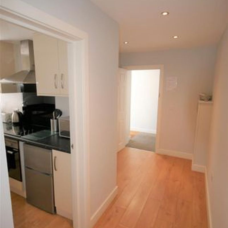 Flat to rent in Flat 1, Woodside, Bournemouth BH1
