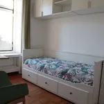 Rent a room in lisbon