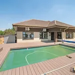 Rent 5 bedroom house of 1190 m² in Benoni