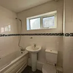 Rent 4 bedroom flat in East Of England