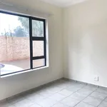 Rent 3 bedroom apartment of 72 m² in Benoni