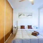 Rent a room of 80 m² in Valencia