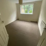 Rent 2 bedroom flat in East Midlands