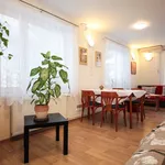 Rent 1 bedroom apartment of 40 m² in Prague