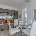 Appartement de 1399 m² avec 2 chambre(s) en location à Old Toronto