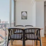 Rent 3 bedroom apartment of 100 m² in lisbon