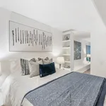 1 bedroom apartment of 742 sq. ft in Toronto (Yonge-St. Clair)