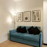 Rent 2 bedroom apartment of 50 m² in Milan