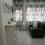 Rent 1 bedroom apartment of 44 m² in Naples