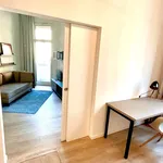 Miete 4 Schlafzimmer wohnung von 56 m² in Frankfurt am Main