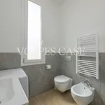 Rent 1 bedroom apartment of 55 m² in milano