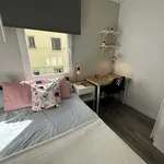 Rent a room in Madrid