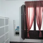 Rent 10 bedroom house in Valencia