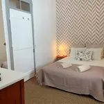 Rent 6 bedroom apartment in Lisbon