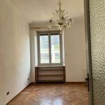 Affitto 6 camera appartamento di 130 m² in Turin