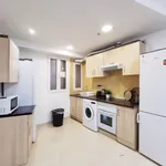 Rent 11 bedroom apartment in Madrid