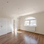 Rent 5 bedroom apartment in Horoměřice