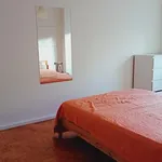 Rent 3 bedroom apartment in Porto