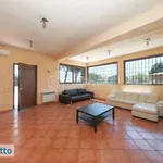 Rent 6 bedroom house of 280 m² in Rome