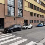 Rent 2 bedroom apartment of 69 m² in Milano