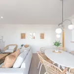 Rent 3 bedroom apartment in barcelona