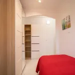 Rent a room of 110 m² in madrid