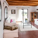 Rent 6 bedroom house in Ibiza