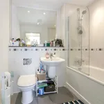 Rent 1 bedroom apartment of 38 m² in London