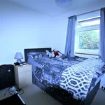 Rent 2 bedroom flat in South East England