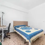 Rent 5 bedroom apartment in Valencia