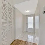 Rent 1 bedroom apartment of 62 m² in Sarasota