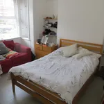 Rent 3 bedroom house in Exeter