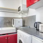 Rent 2 bedroom apartment of 31 m² in Paris 11