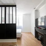 Appartement de 310 m² avec 1 chambre(s) en location à Lyon