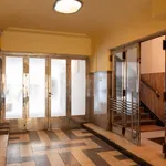 Rent 2 bedroom apartment of 63 m² in Prague