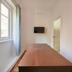 Rent a room of 170 m² in Lisbon