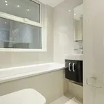 Rent 3 bedroom apartment in London