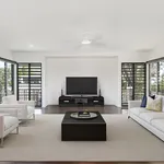 Rent 4 bedroom house in Coolum Beach