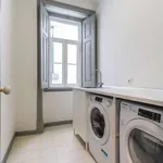 Rent a room in lisbon