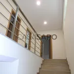 Casa Geminada T4 Duplex para alugar em Arouca