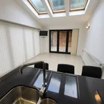 Rent 6 bedroom house in North West England