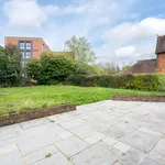 Rent 4 bedroom house in Dorking