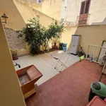 Appartamento arredato con terrazzo Centro