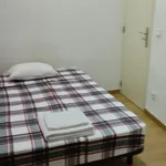 Rent 5 bedroom apartment in Lisbon