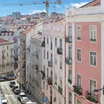 Rent 6 bedroom apartment in Lisbon