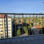 Pronajměte si 3 ložnic/e byt o rozloze 93 m² v Praha