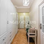 Pronajměte si 3 ložnic/e byt o rozloze 54 m² v Capital City of Prague