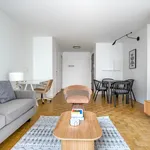 Rent 2 bedroom apartment of 861 m² in Paris